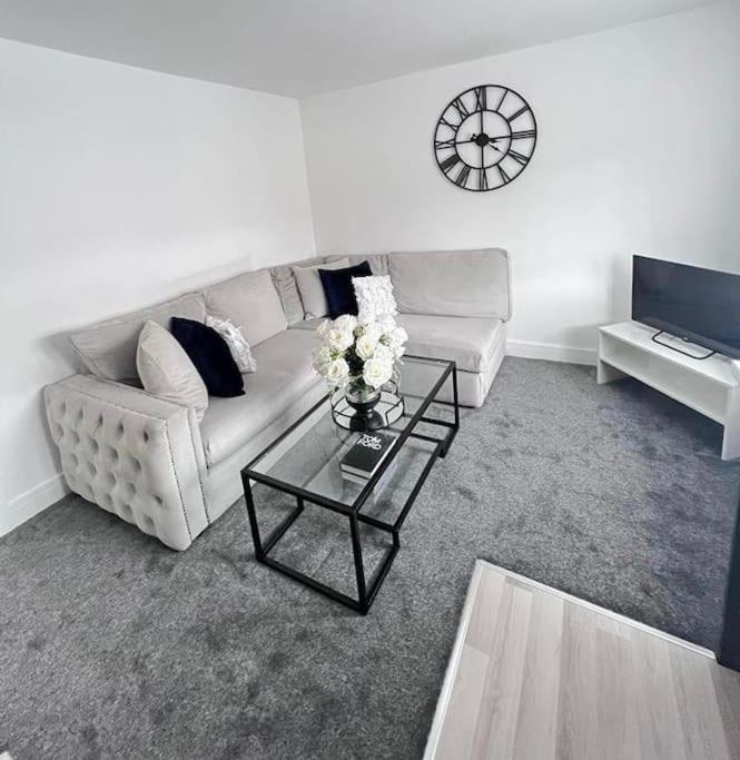 Harmony Home Lindley 허더즈필드 외부 사진